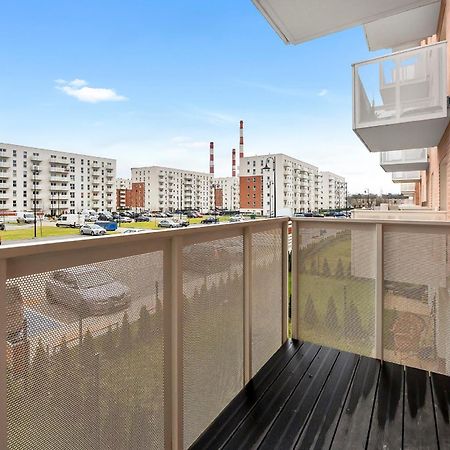 شقة وودج  في Lumina Bright Apart Park Stefana Skrzywana المظهر الخارجي الصورة