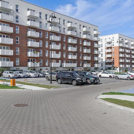شقة وودج  في Lumina Bright Apart Park Stefana Skrzywana المظهر الخارجي الصورة